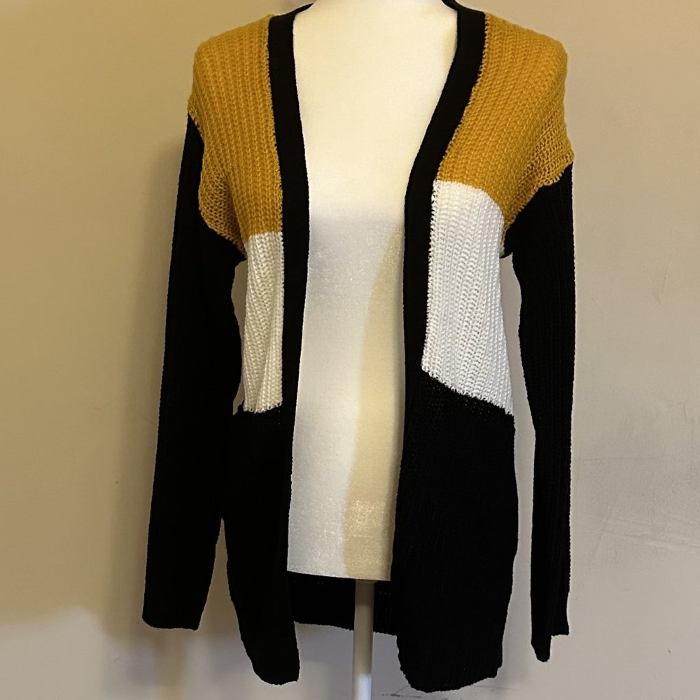 New | KIDS -  Size 16 | JONES New York sweater